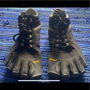 Vibram fivefingers Trek Ascent Insulated